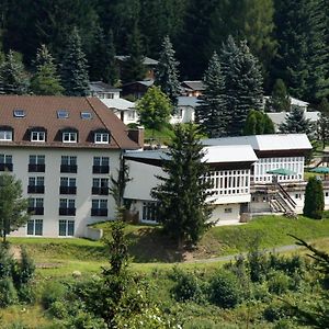 Waldhotel-Feldbachtal